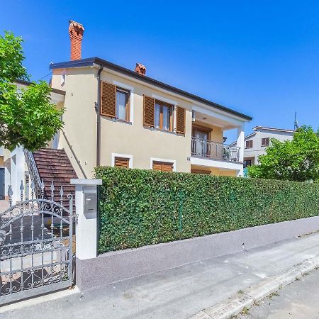 Rino Apartman Poreč Kültér fotó