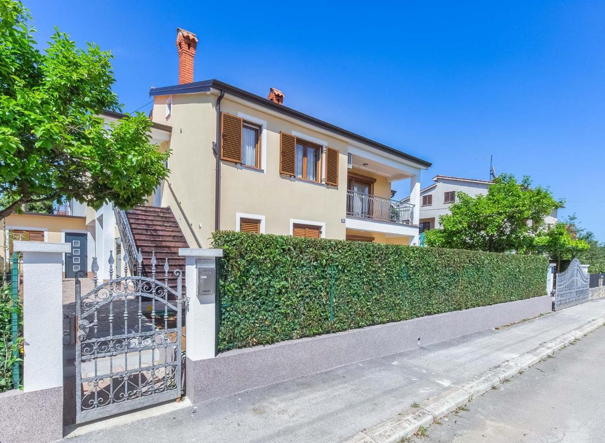 Rino Apartman Poreč Kültér fotó
